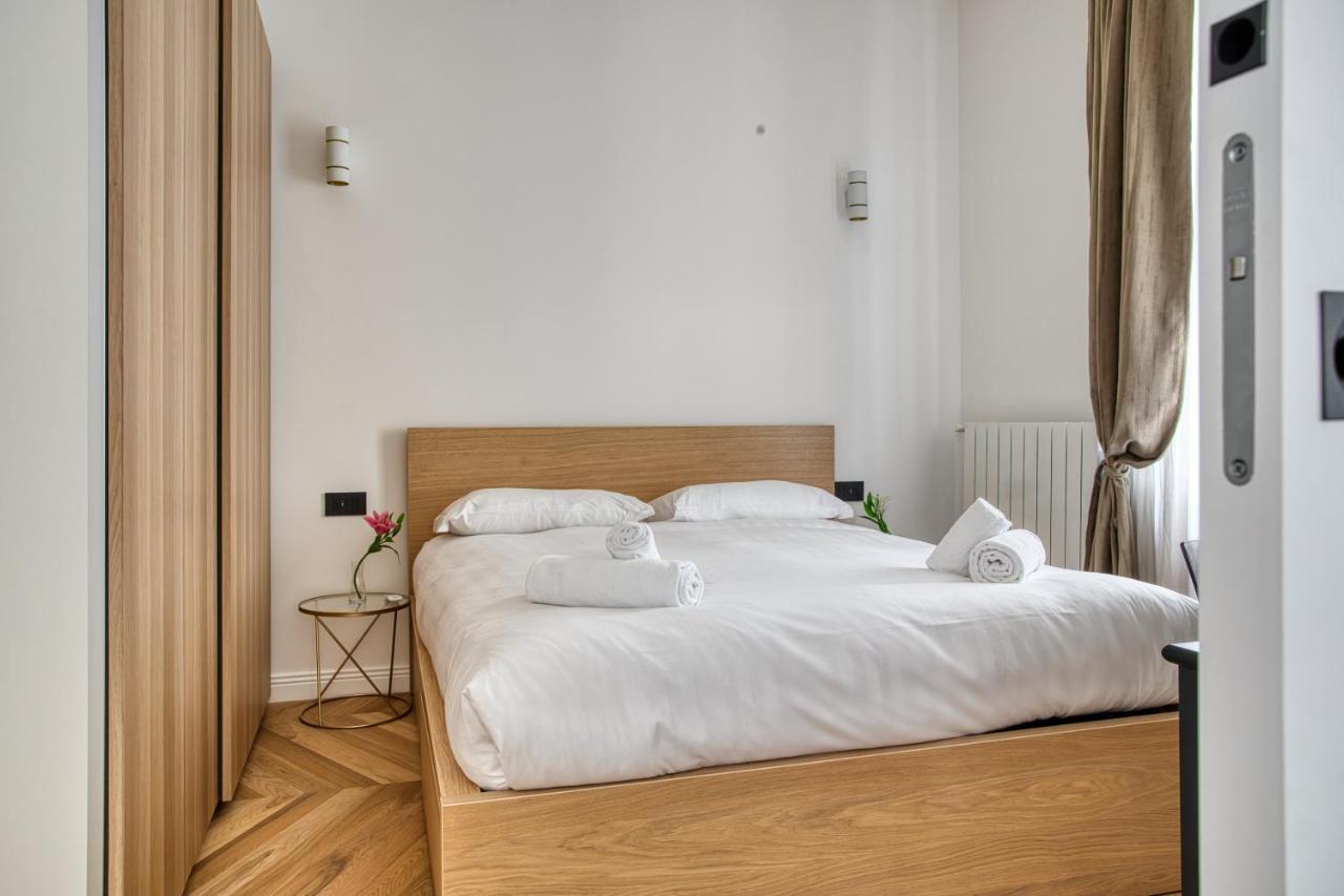 Joivy Stunning Flat With Balcony Apartment Milan Bagian luar foto