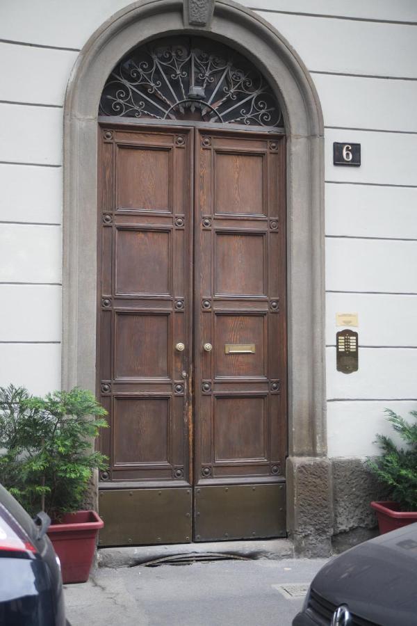 Joivy Stunning Flat With Balcony Apartment Milan Bagian luar foto